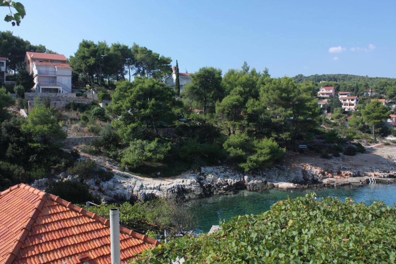 Apartments By The Sea Basina, Hvar - 5699 Vrbanj Exterior photo